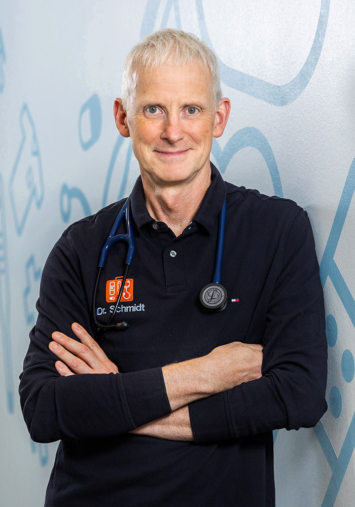 Dr. Ivo Schmidt